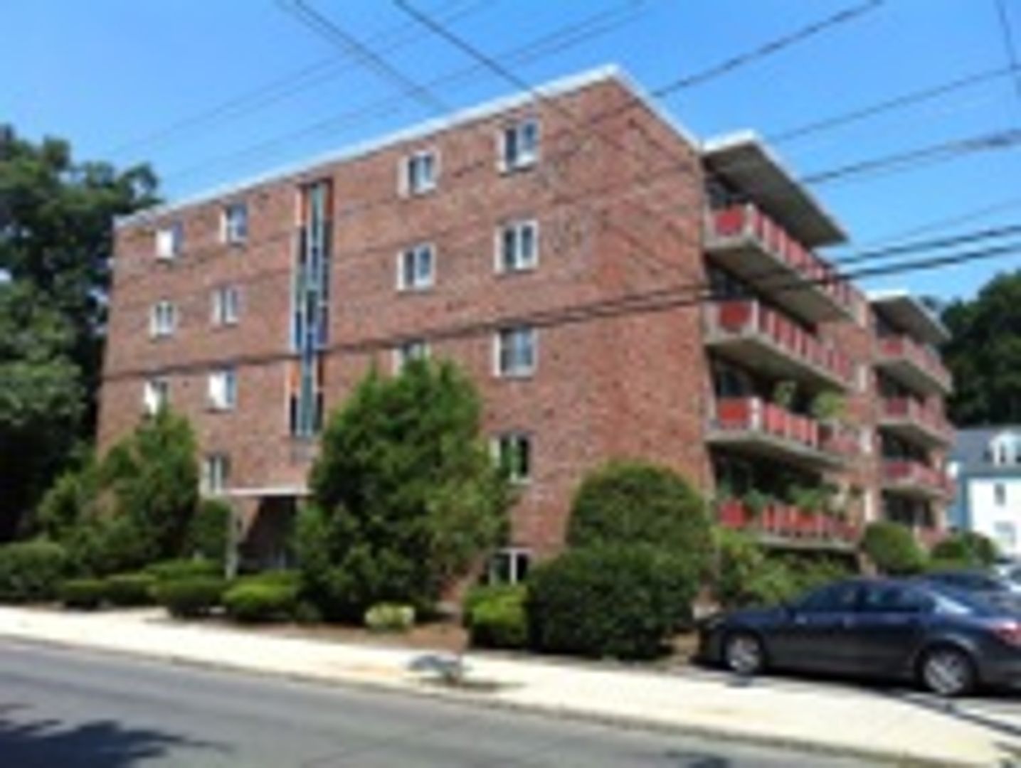 Malden Apartment: 190 Mountain Ave