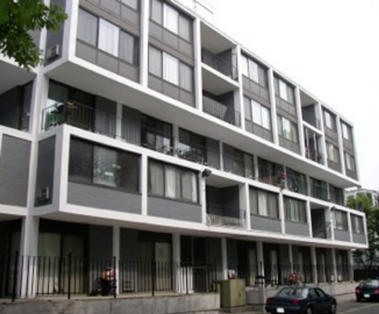 Salem Apartment: 314-320 Lafayette St