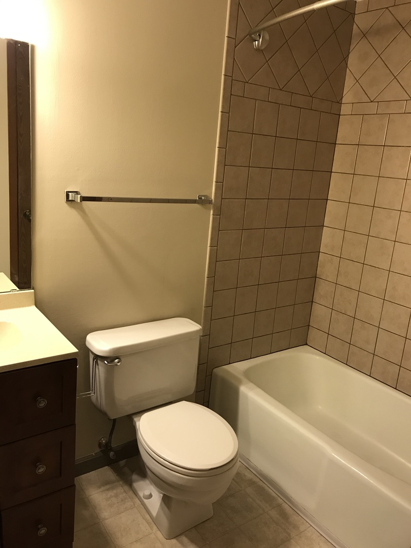 Lawrence Apartment: 2408 Alabama Street