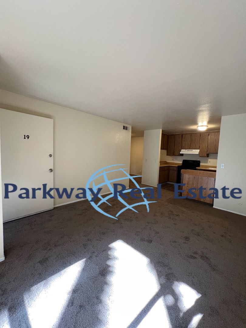 El Cajon Condo: 745 E. Bradley Ave.