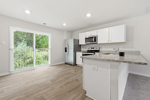 Listing photo thumbnail