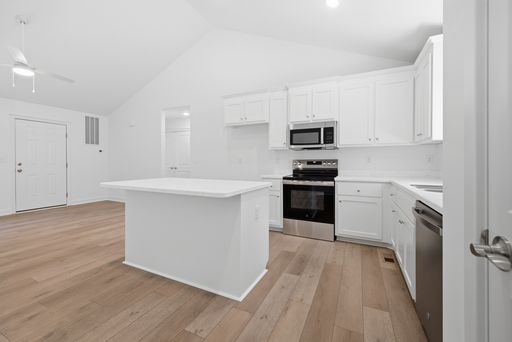 Listing photo thumbnail