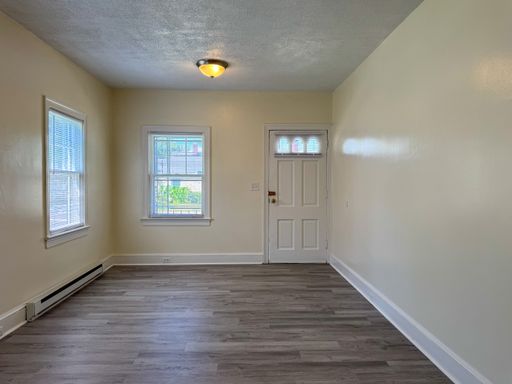 Listing photo thumbnail