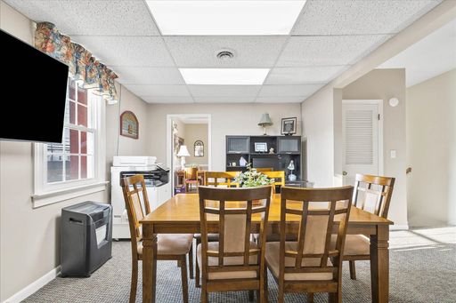 Listing photo thumbnail