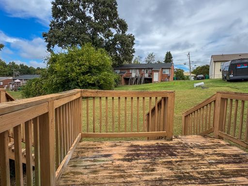 Listing photo thumbnail