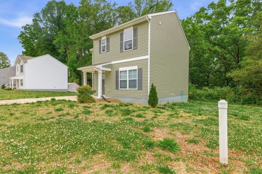 Listing photo thumbnail