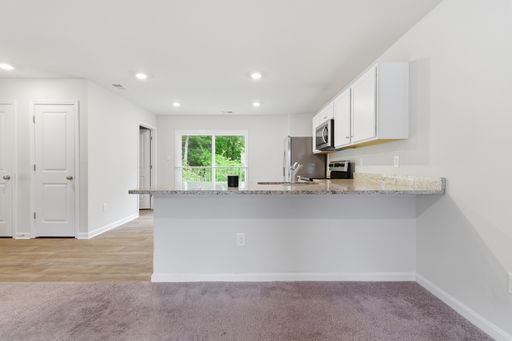 Listing photo thumbnail