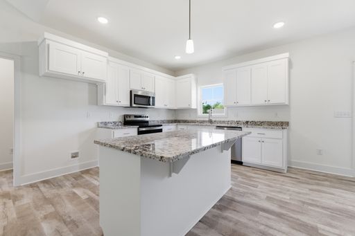 Listing photo thumbnail