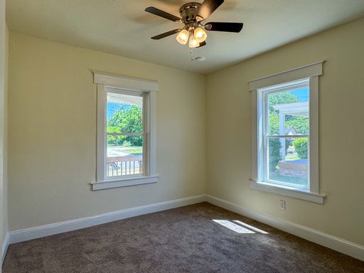 Listing photo thumbnail