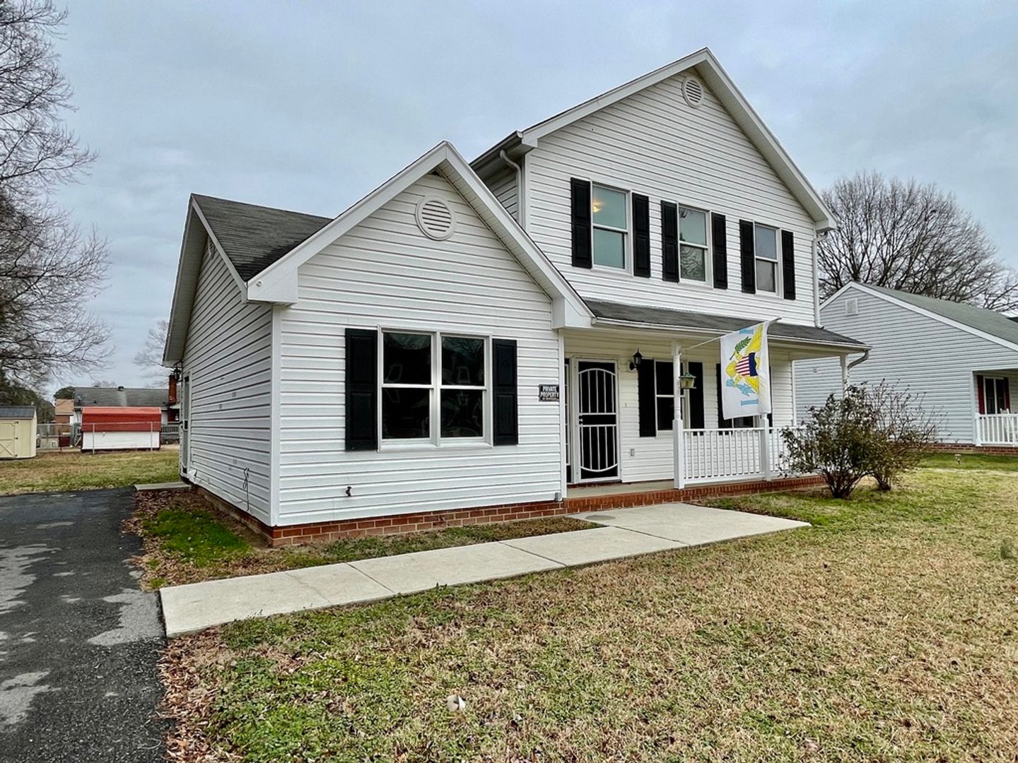 Hopewell House: 701 Dendron Street