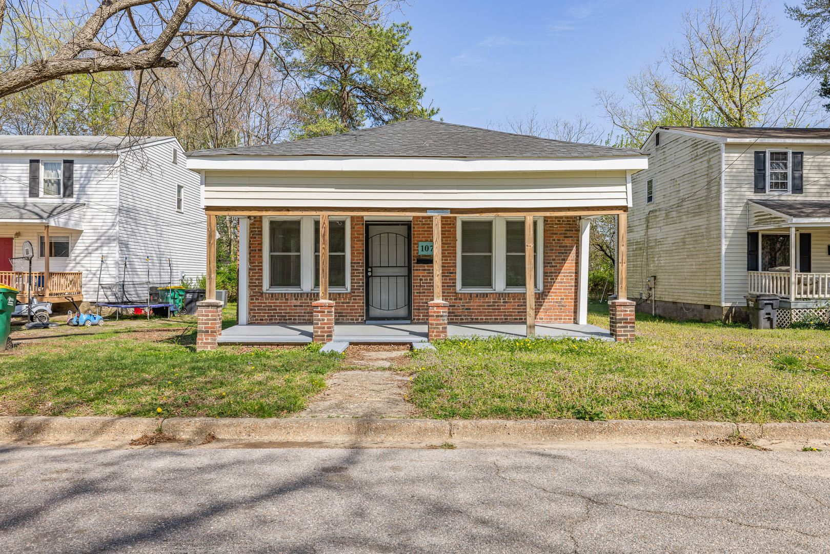 Hopewell House: 107 S 9th Ave