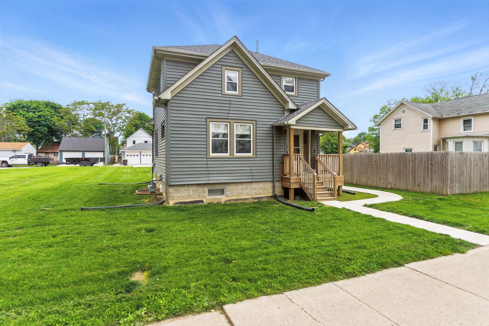 Fort Wayne Apartment: 1312 Union St