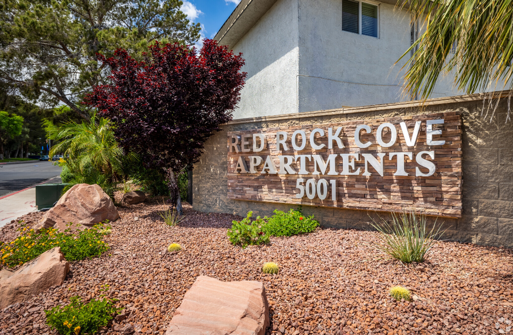 Las Vegas Apartment: 5001 O'Bannon Drive