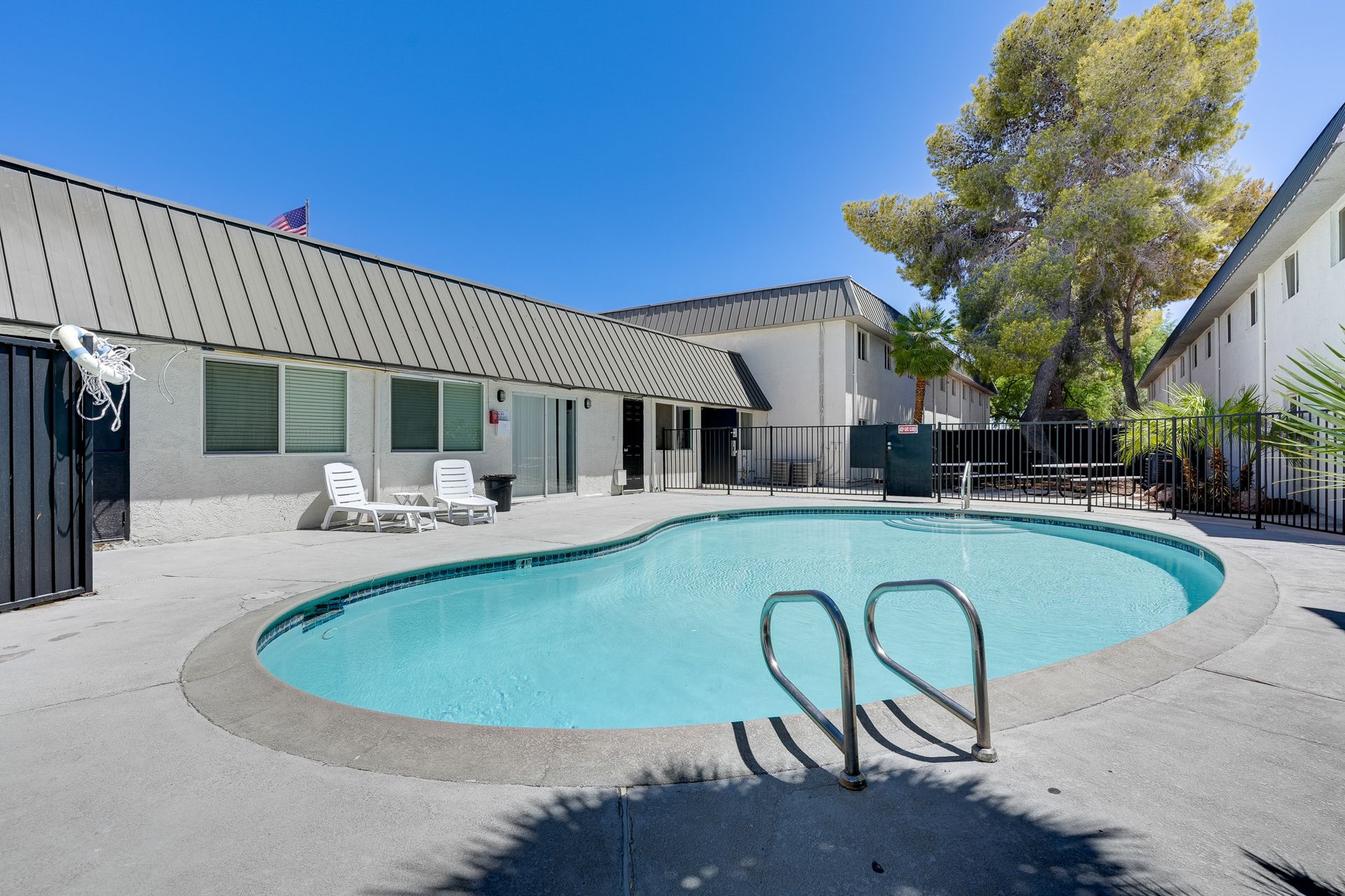 Red Rock Apartments 5 of 12