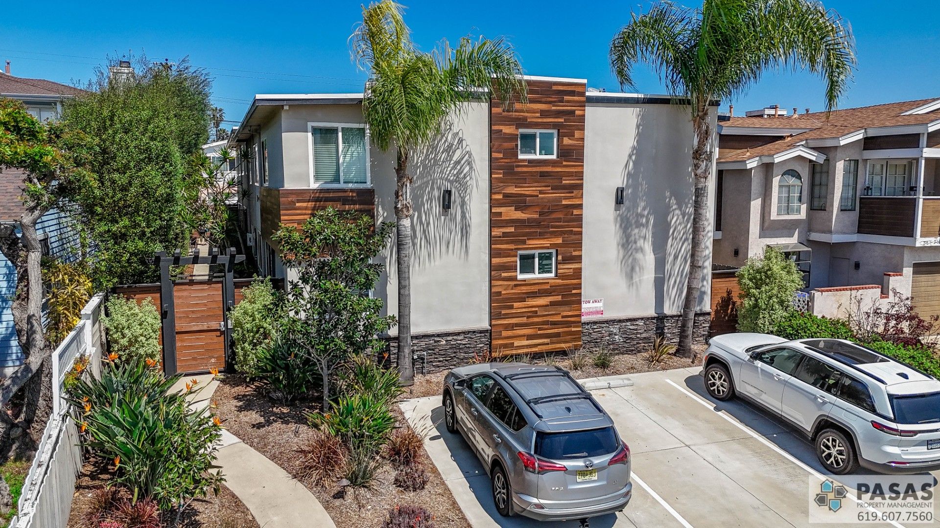 San Diego Apartment: 2150 - 2156 Reed Avenue