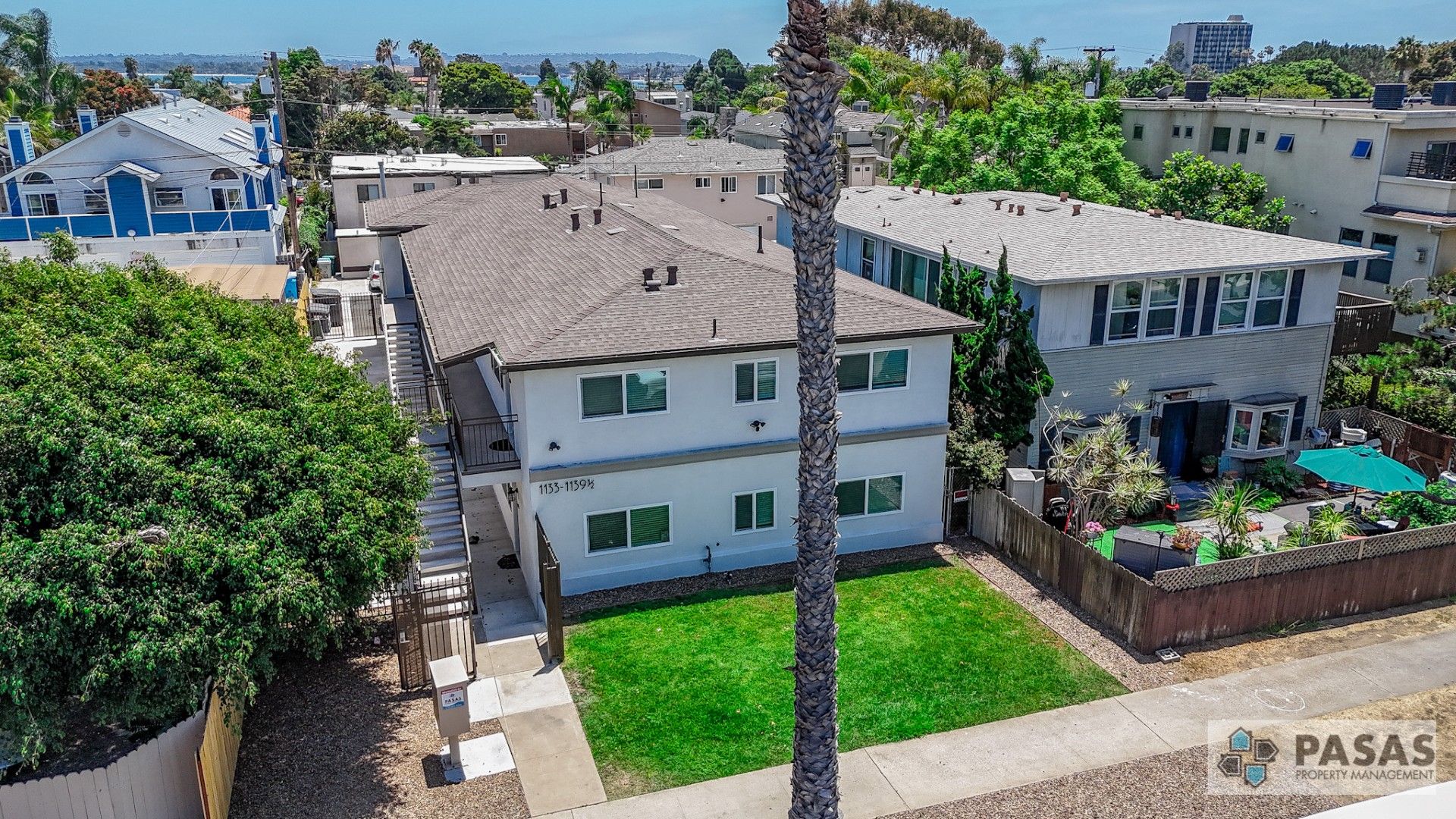 Fully Remodeled second floor 1 bed/1 bath apartment! 4 of 12