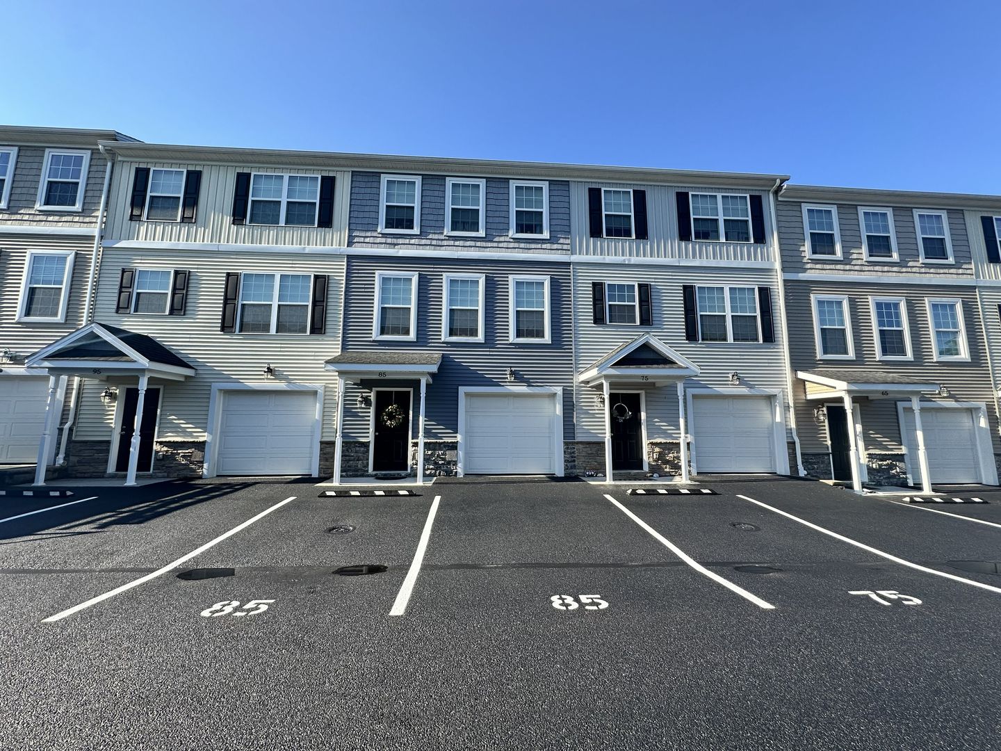 Market Street Commons - Residential 8 of 12