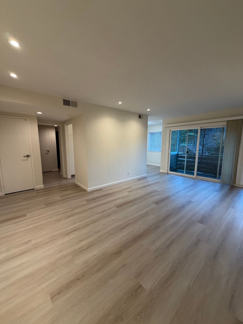 Fairfax Apartment: 351 Olema Rd