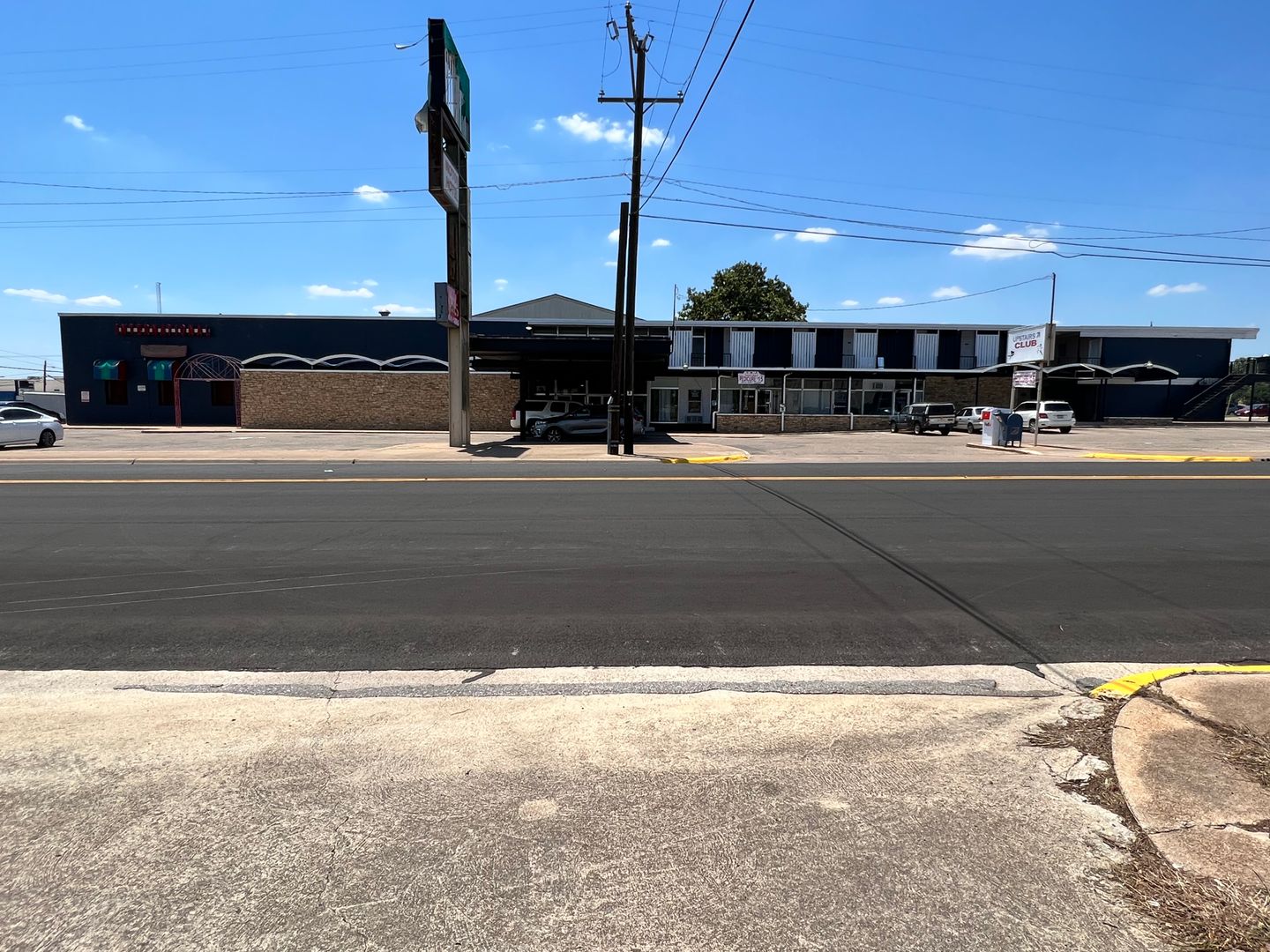 Killeen Apartment: 605 N Gray St