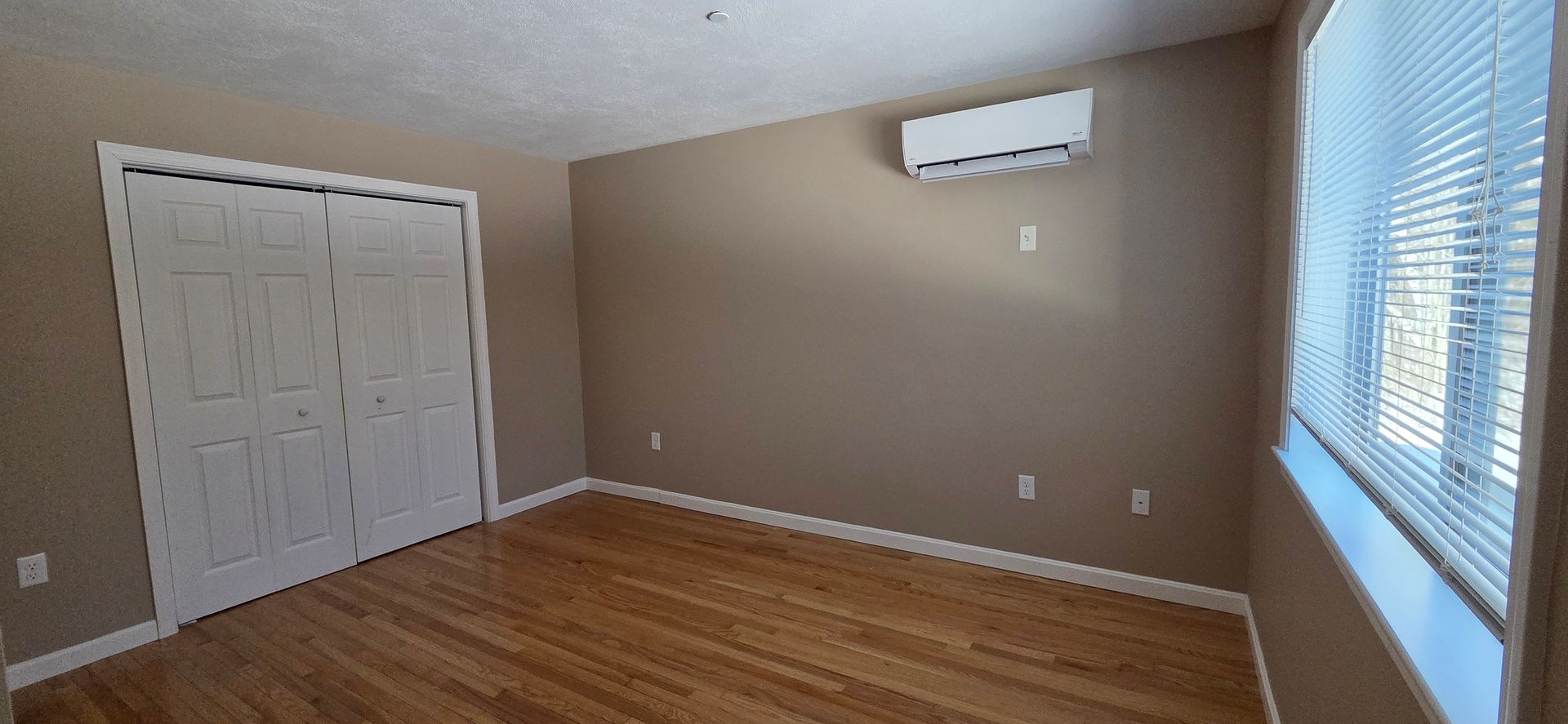 Danville Apartment: Beatrice St