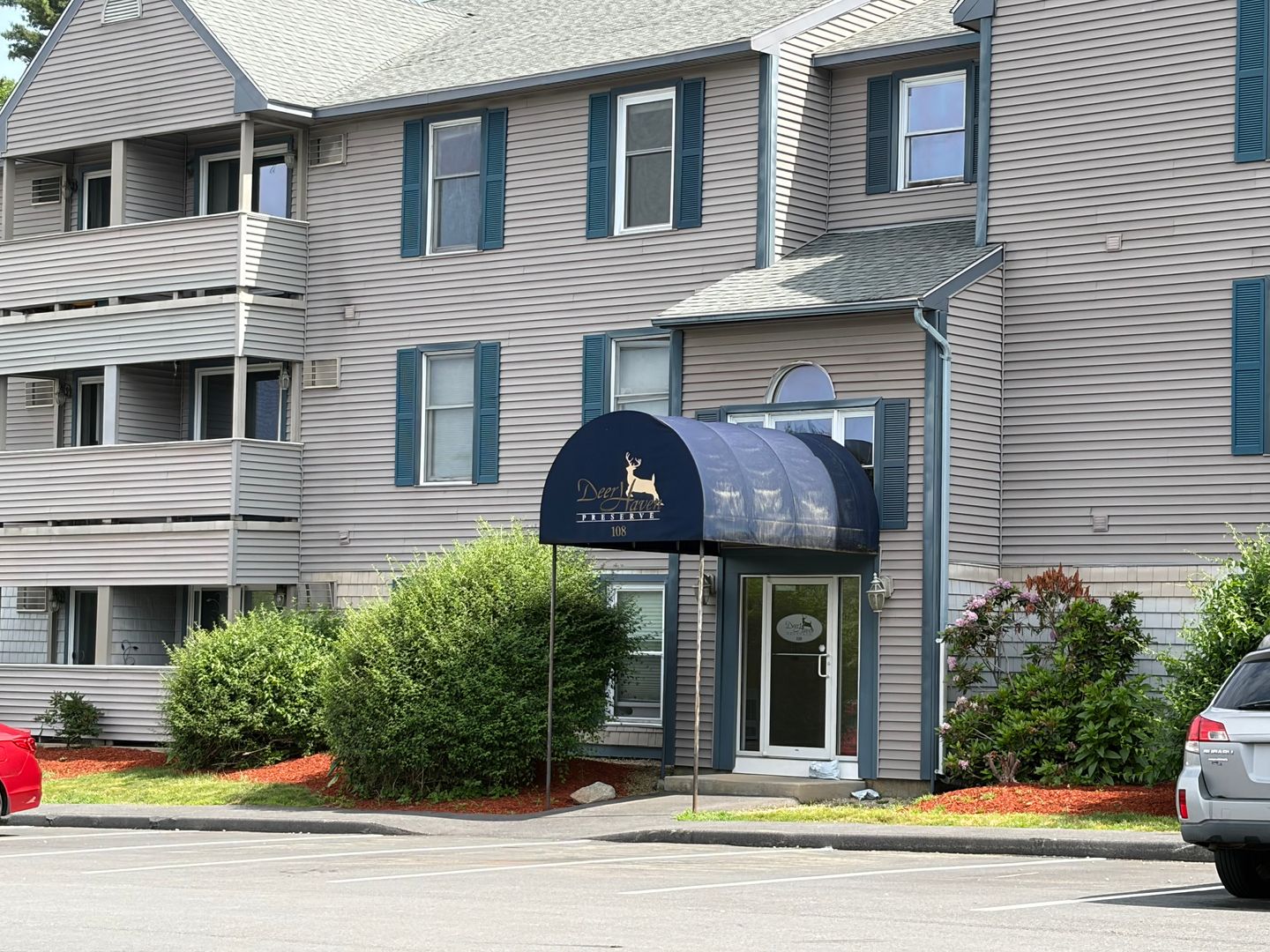 Manchester Condo: 108 Eastern Ave #303