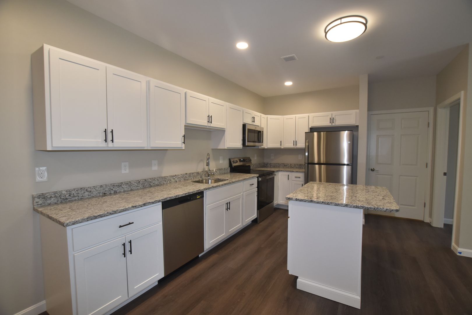 Londonderry Apartment: 217 Rockingham Road