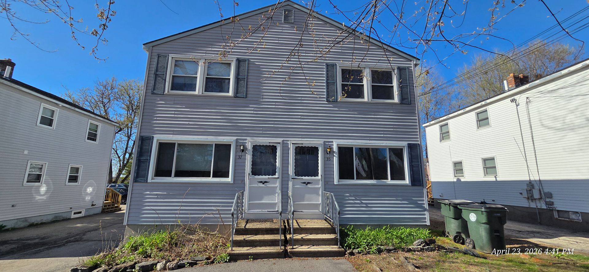 Manchester Apartment: 35-37 Westland Ave