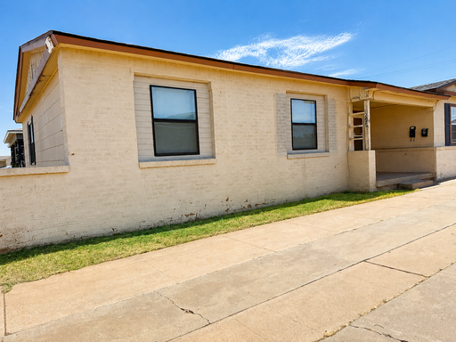 4205-A 35th Street – photo 1