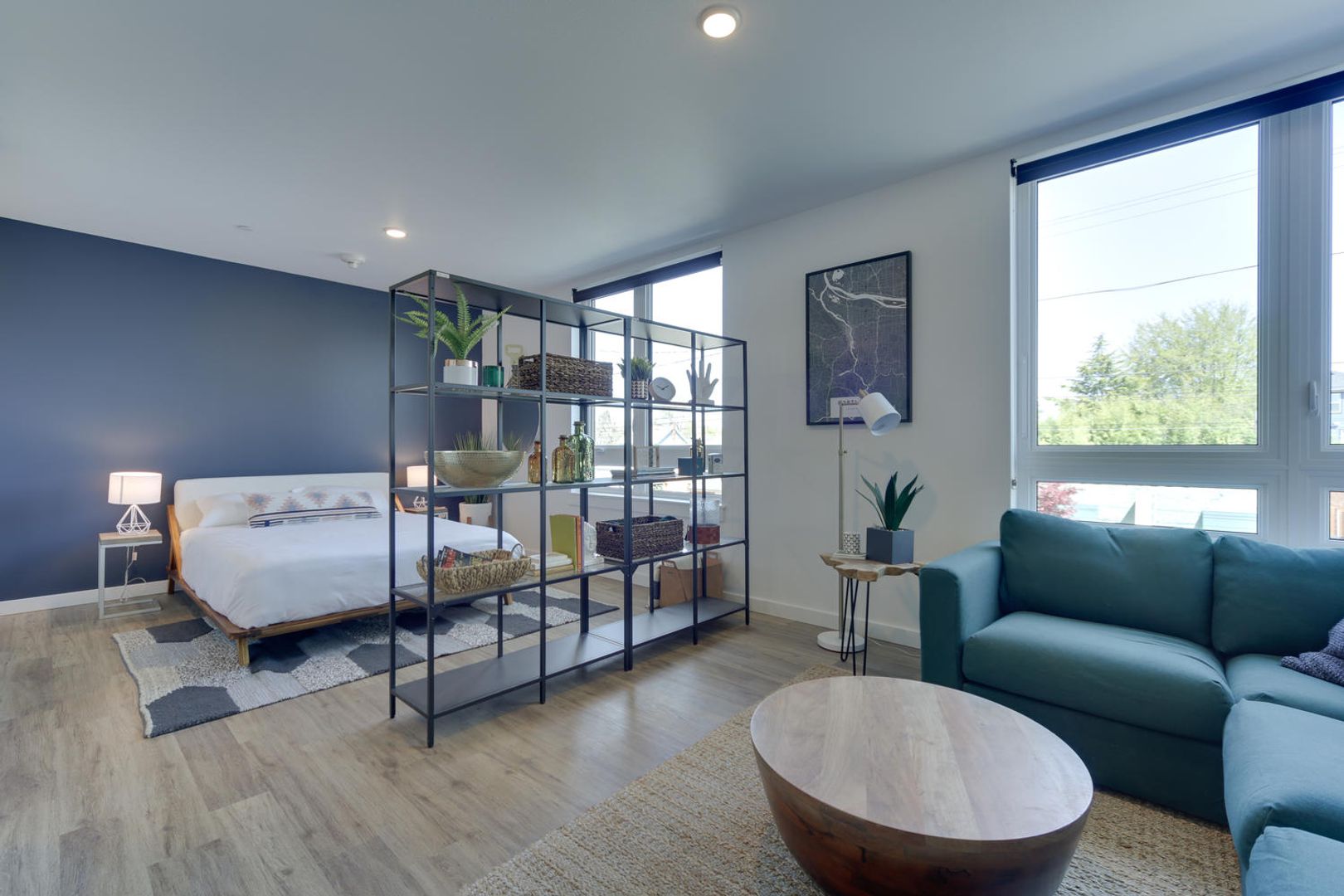 Portland Apartment: 1525 SE 44th Ave. #201