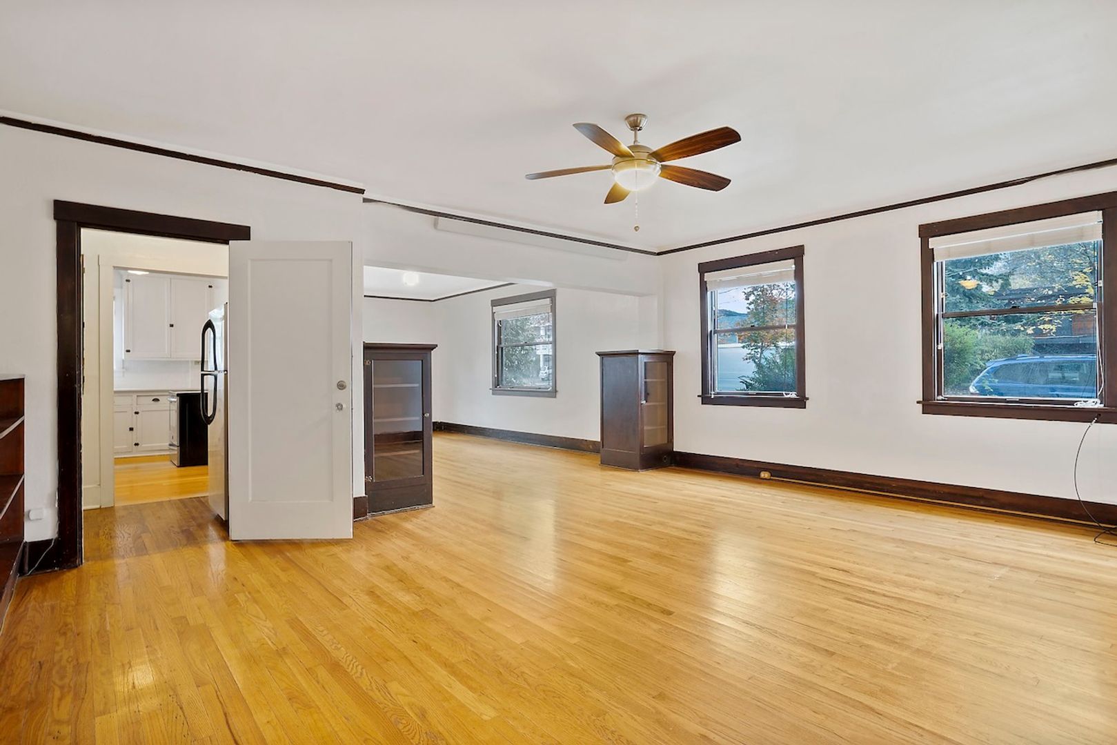 Portland Apartment: 2014 SE 12th Ave