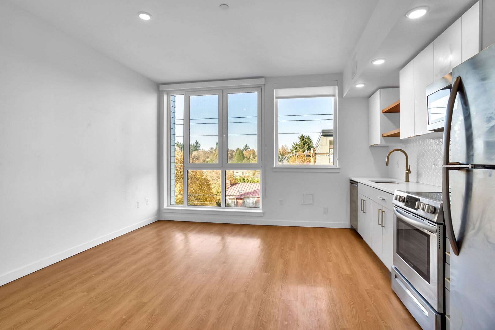 Portland Apartment: 2510 SE 29th Ave