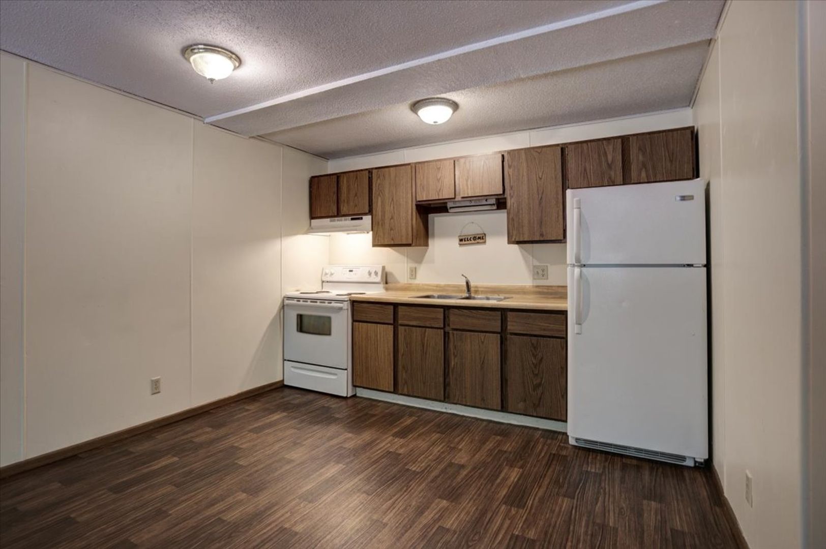 Menomonie Apartment: 1721 South Broadway