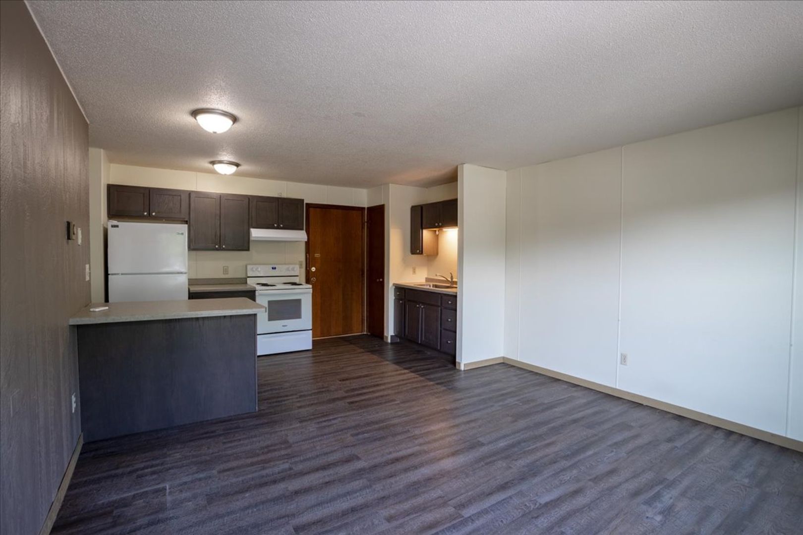 Menomonie Apartment: 1703 South Broadway