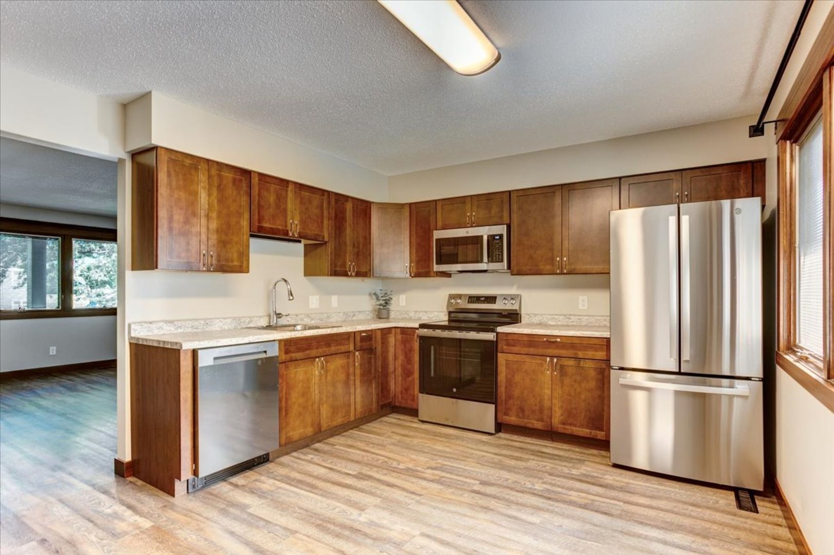 Menomonie Apartment: 2202 4th Ave.