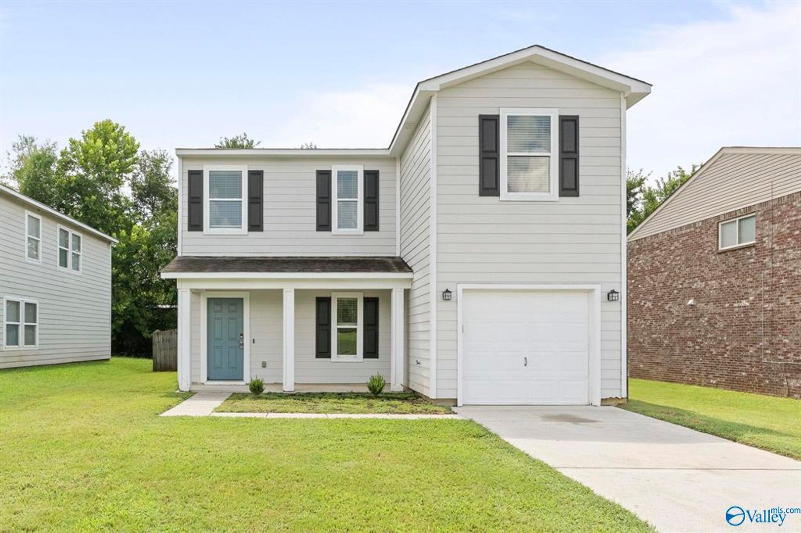 Huntsville House: 102 Whitestone Drive