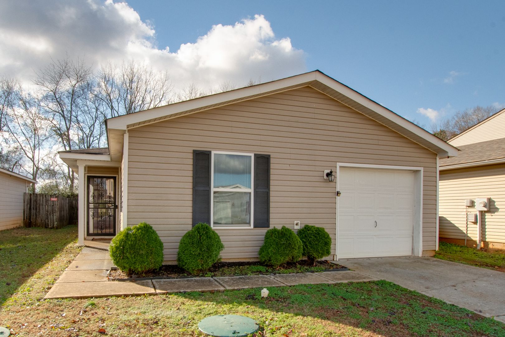 Harvest House: 198 Cloverbrook Drive