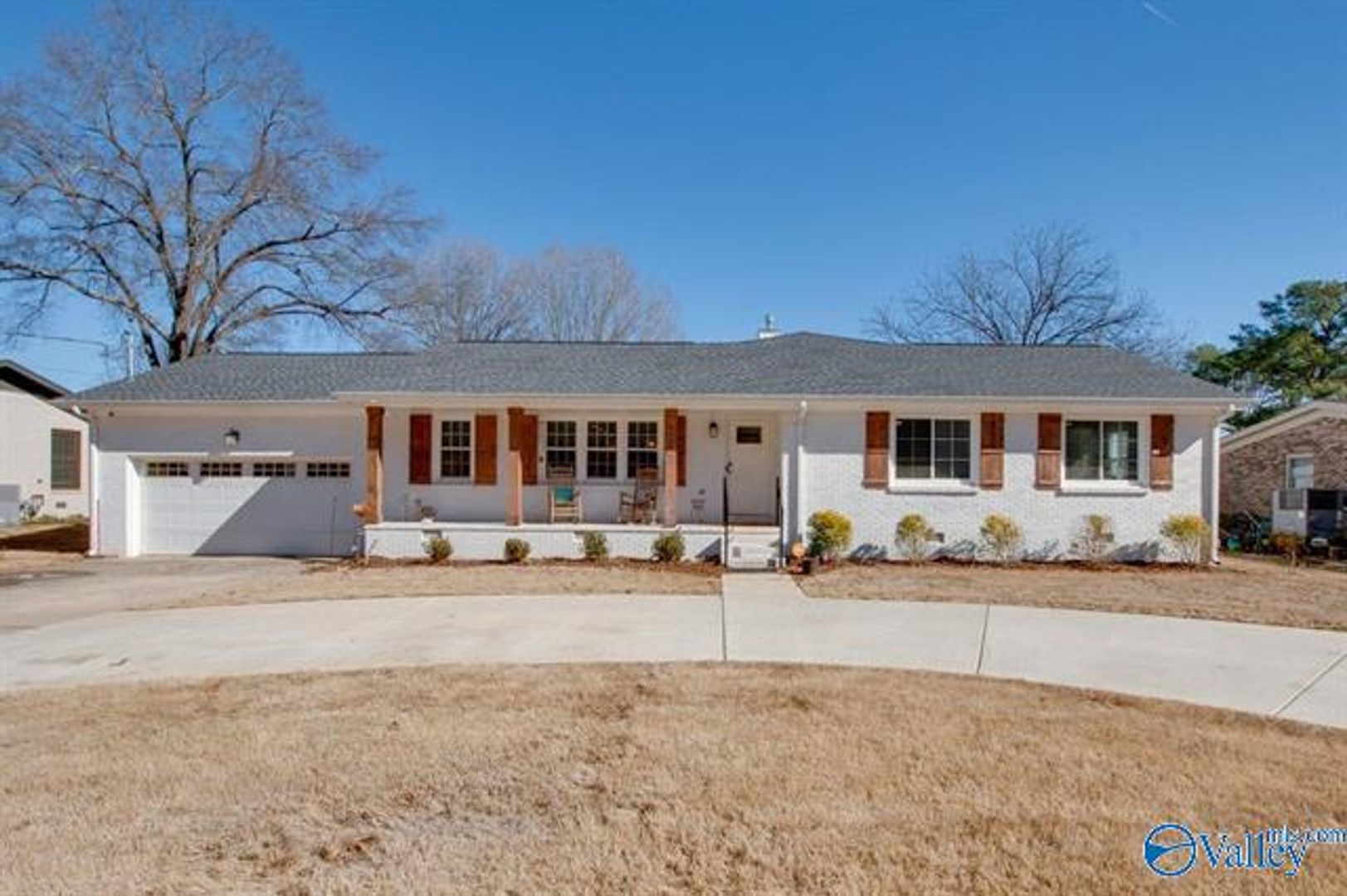 Huntsville House: 8129 Hickory Hill Lane