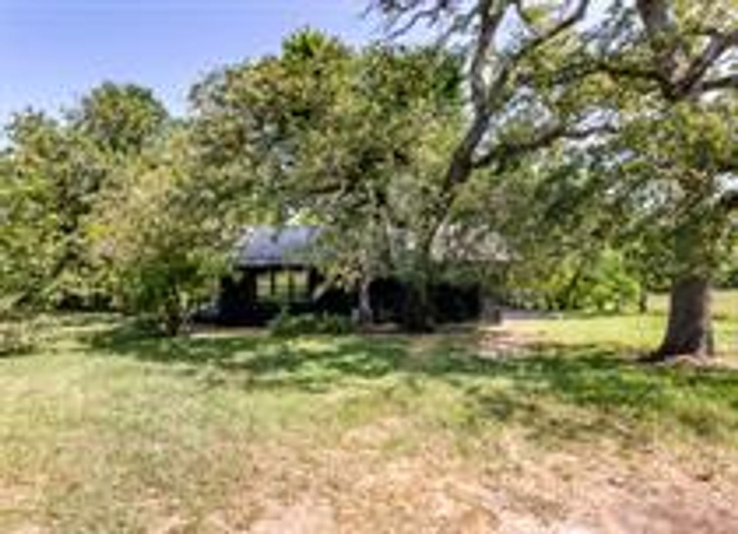 North Zulch House: 15818 Texas 21