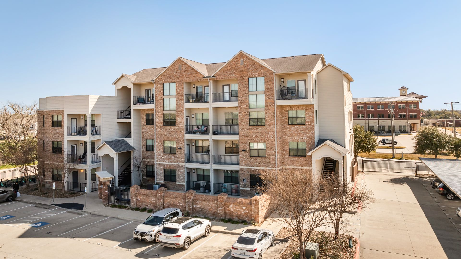 College Station Apartment: 1026 Foster Avenue