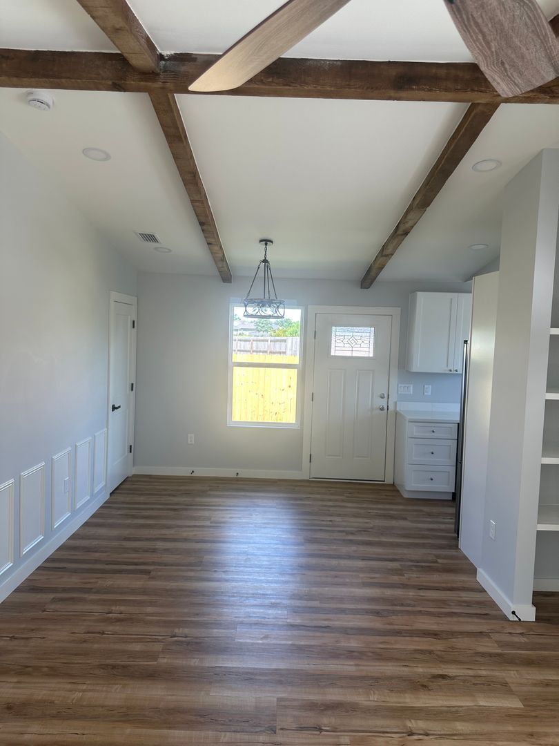 7209 Lake Suzzanne Ln. 5 of 12