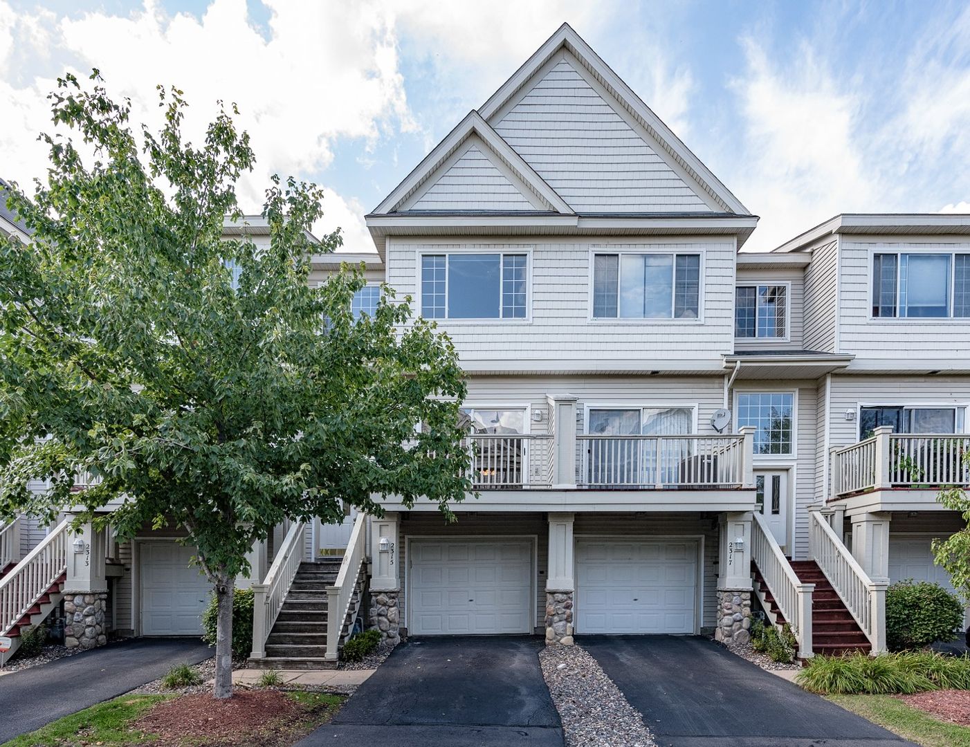 Woodbury House: 2315 Eagle Trace Lane