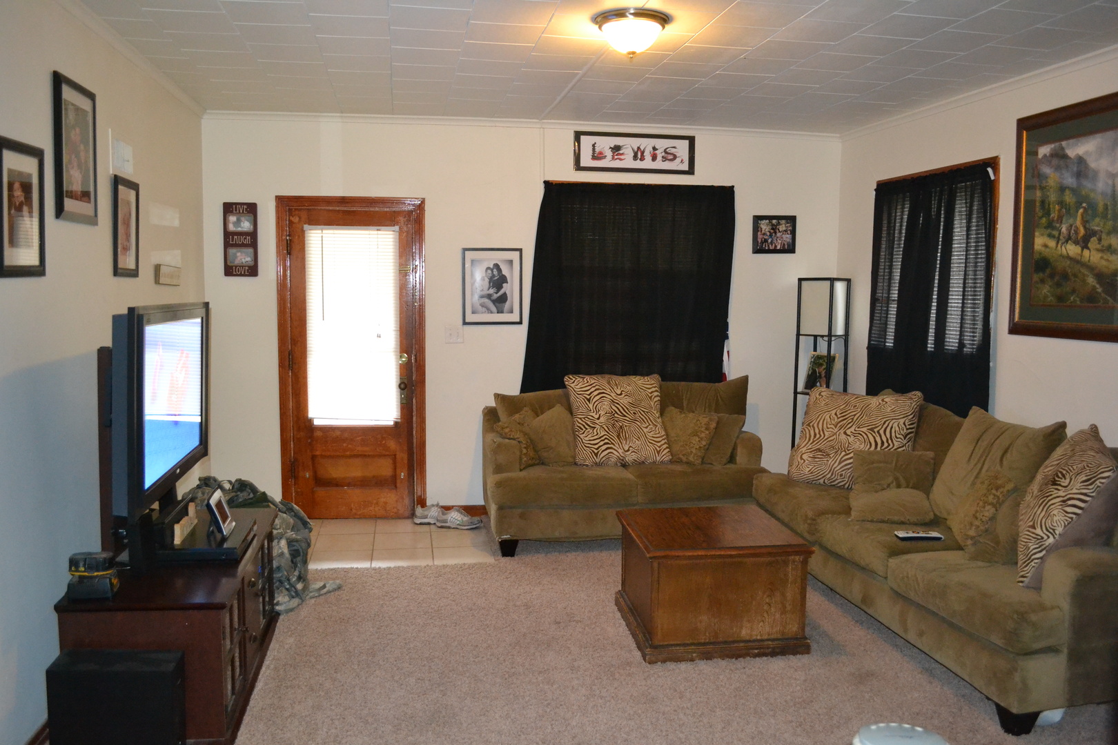 Clay Center Apartment: 635 & 635.5 Court St.