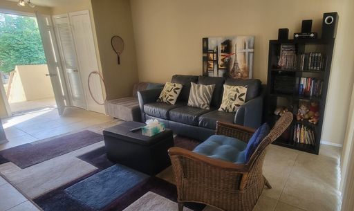 One bedroom condo/ Scottsdale - Furnished Seasonal Rental – photo 1