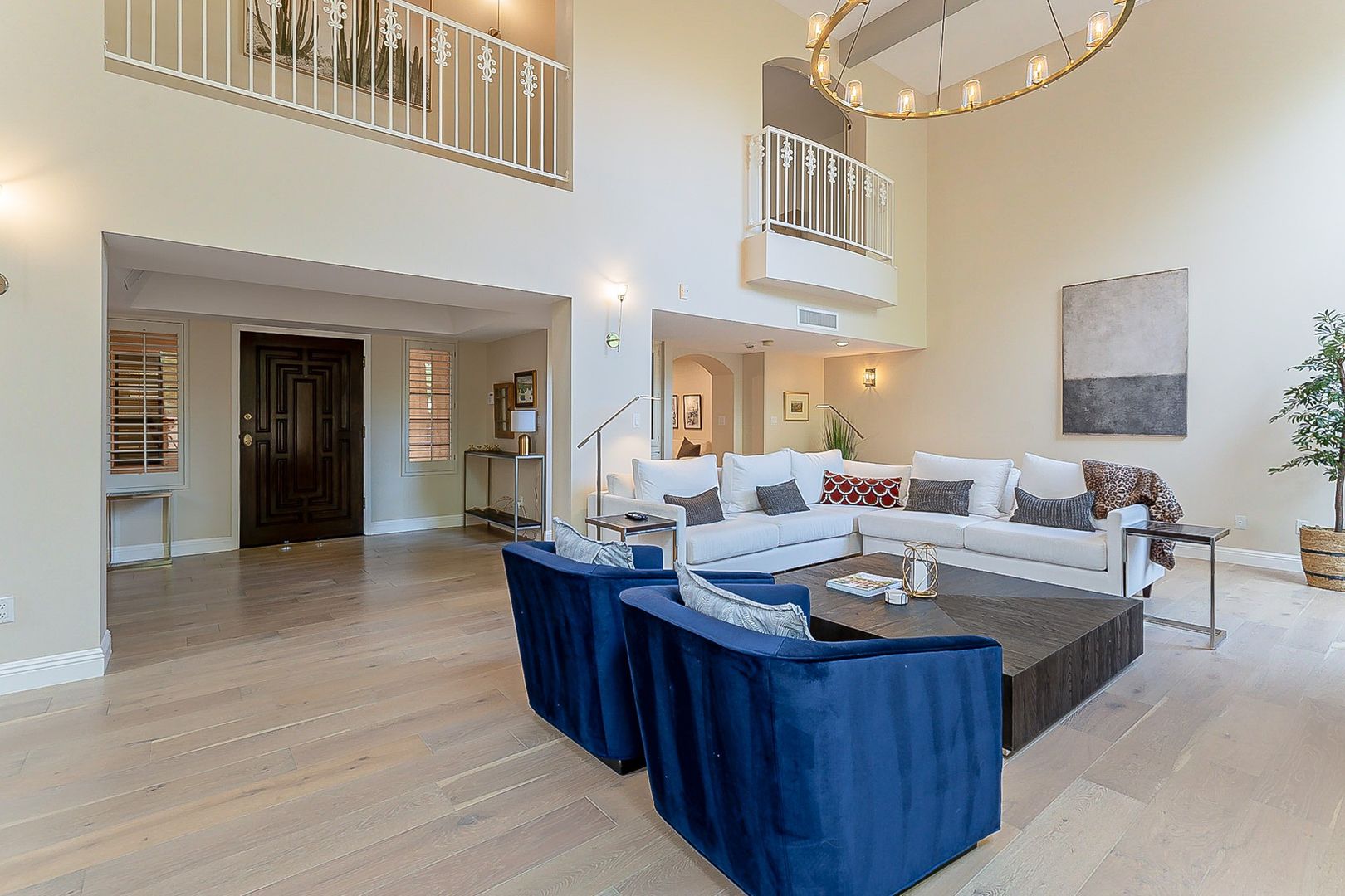 Scottsdale House: 8602 E Vista Del Lago St