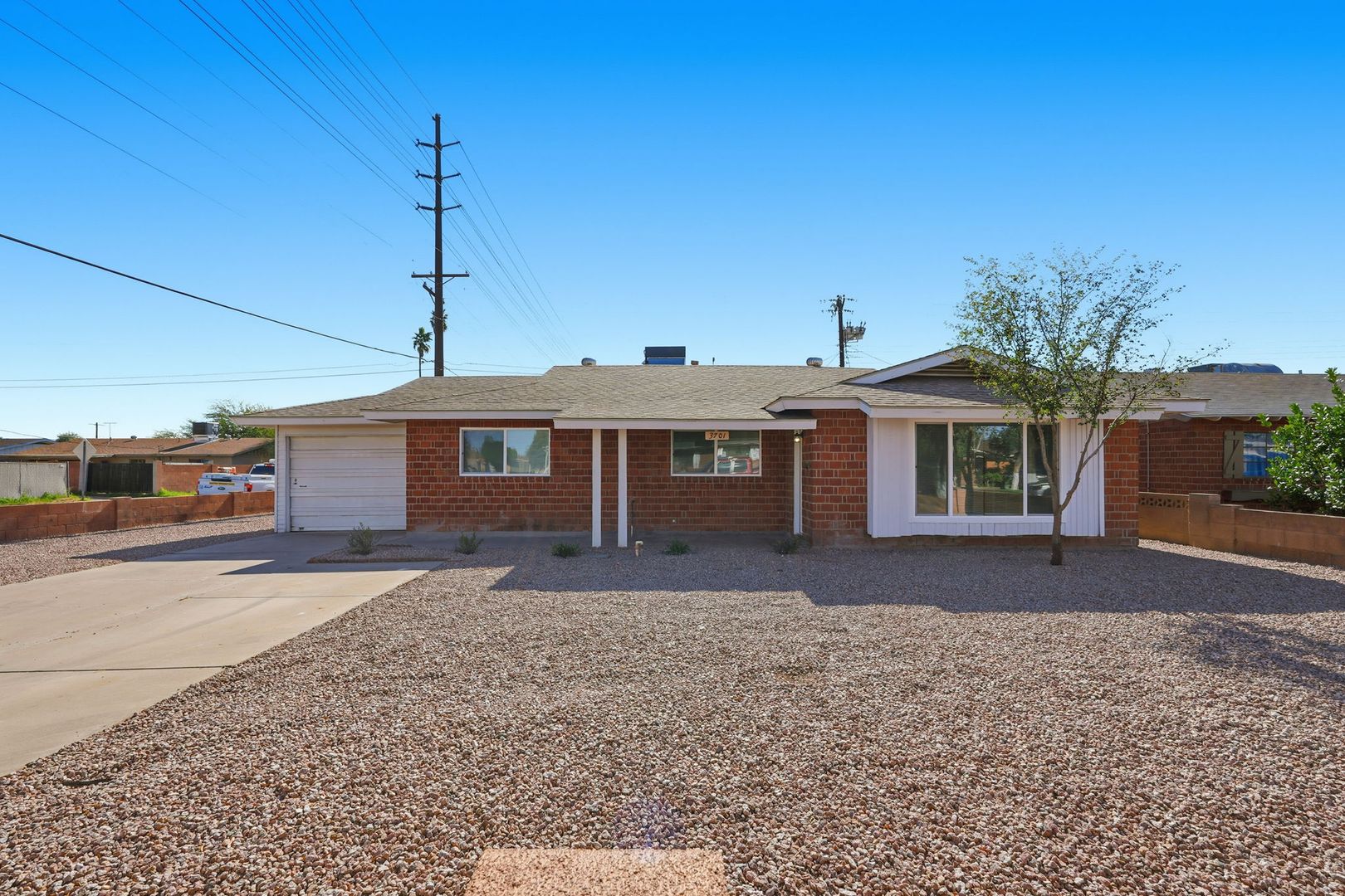 Phoenix House: 3701 W Keim Dr