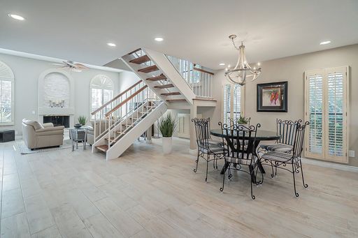 UPDATED - Three Bedrooms & Three Baths Vacation Rental – photo 1