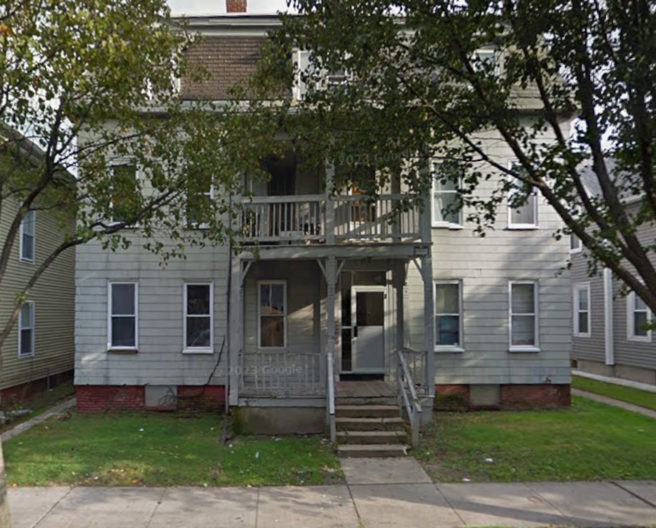 Holyoke Apartment: 126-128 Beech St