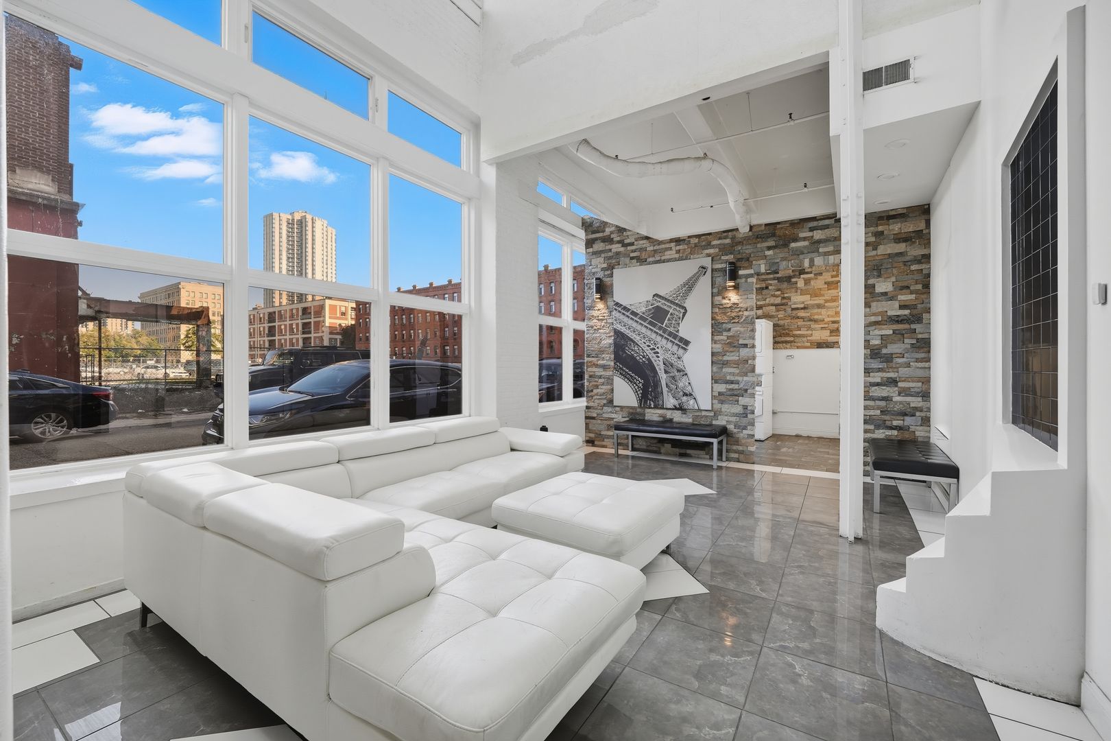 Springfield Apartment: 11-15 Park St