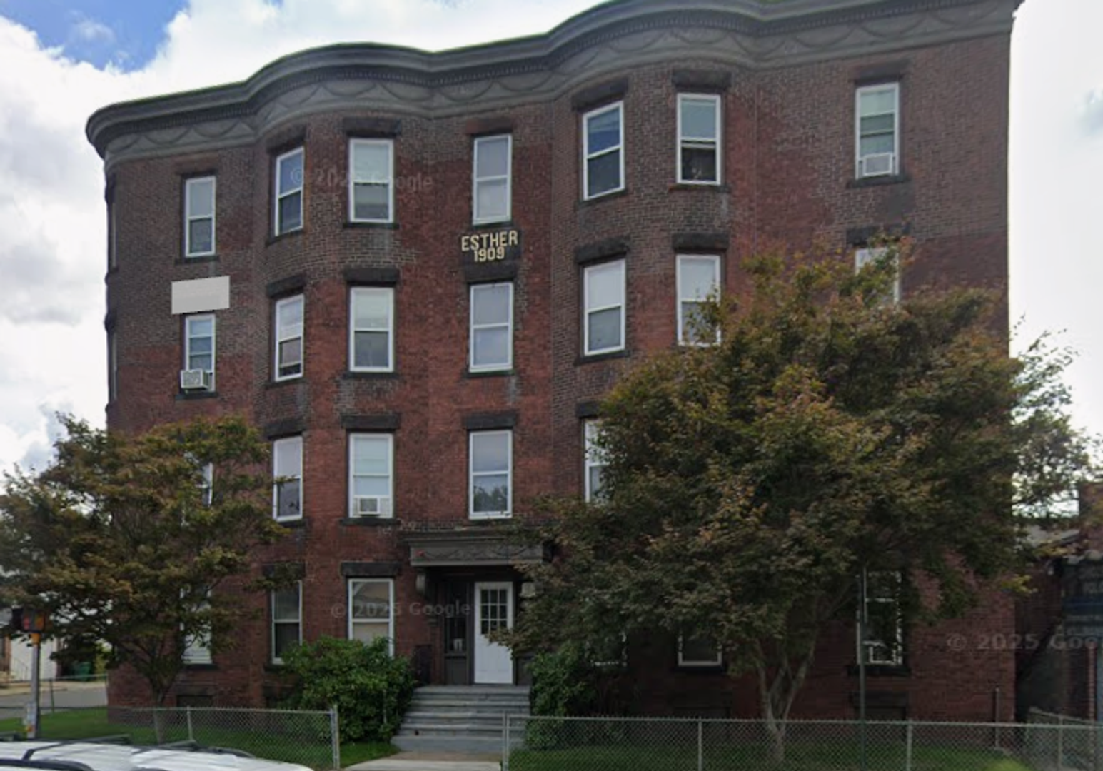 Chicopee Apartment: 805 Chicopee Street