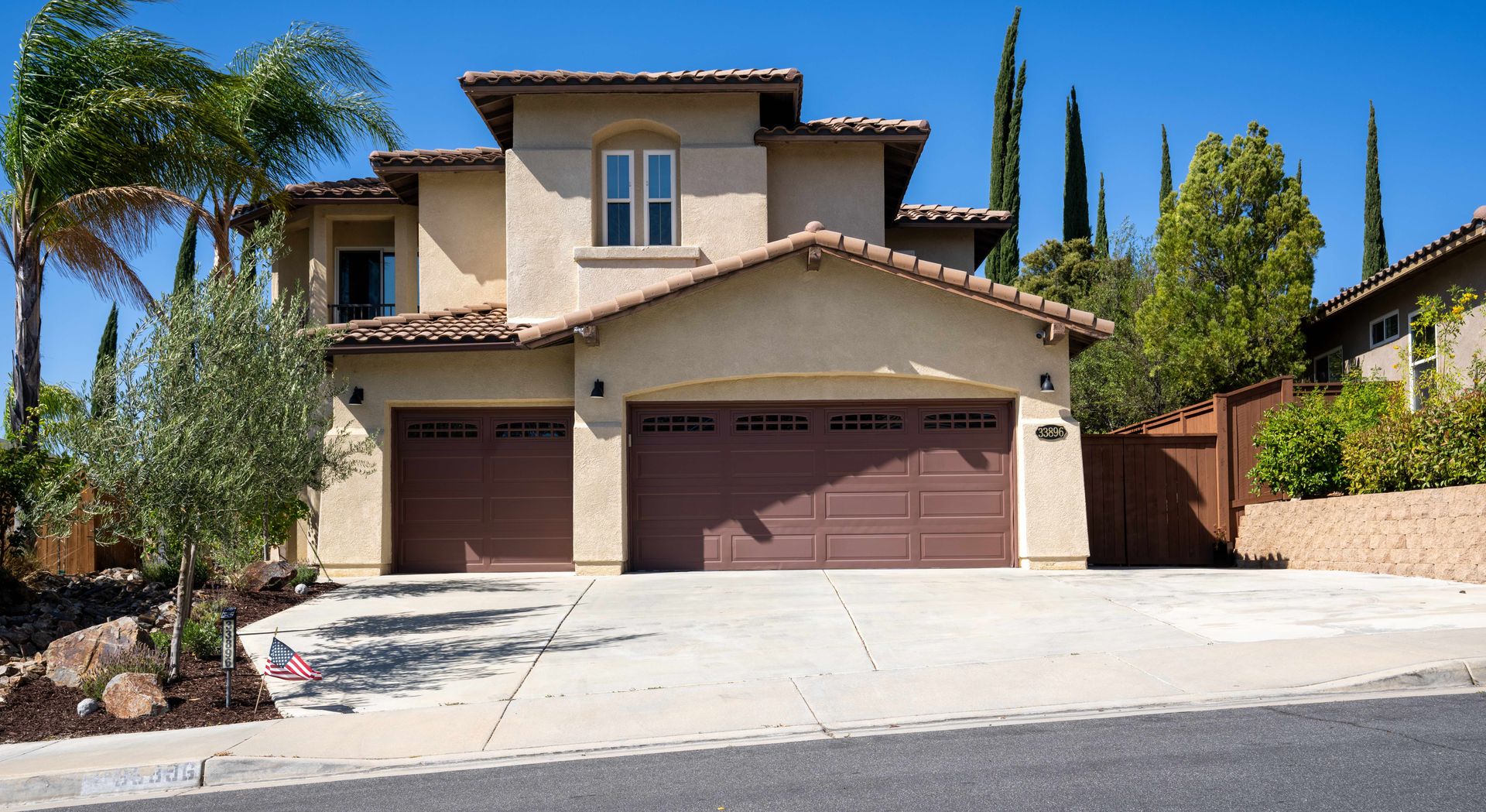 Temecula House: 33896 Calafia St